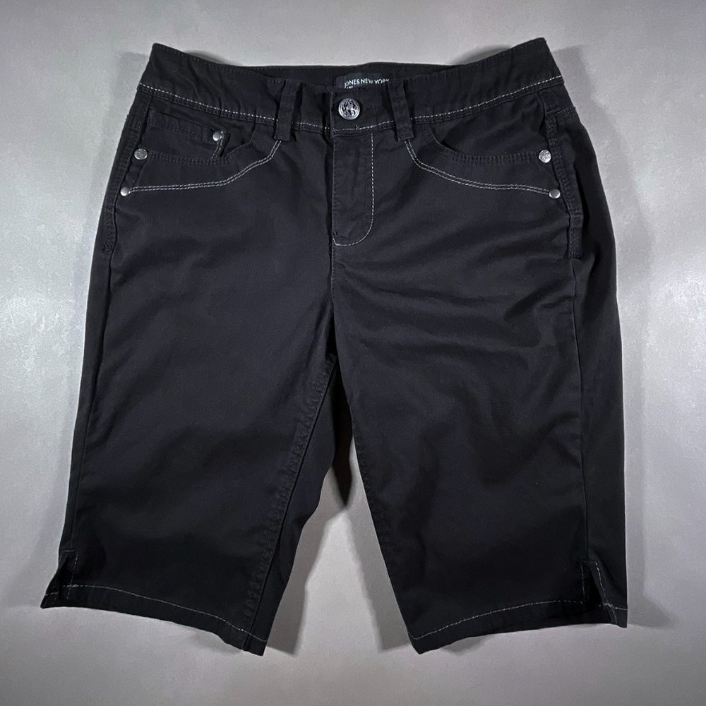 Jones New York Black Shorts with‎ Gray Stitching Tia Bermuda Size 4P